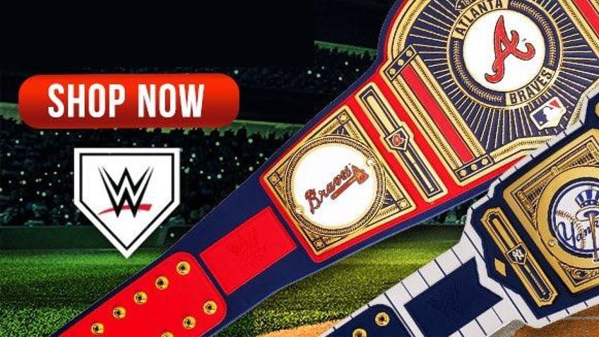 MLB-Players-Giving-Championship-Belts